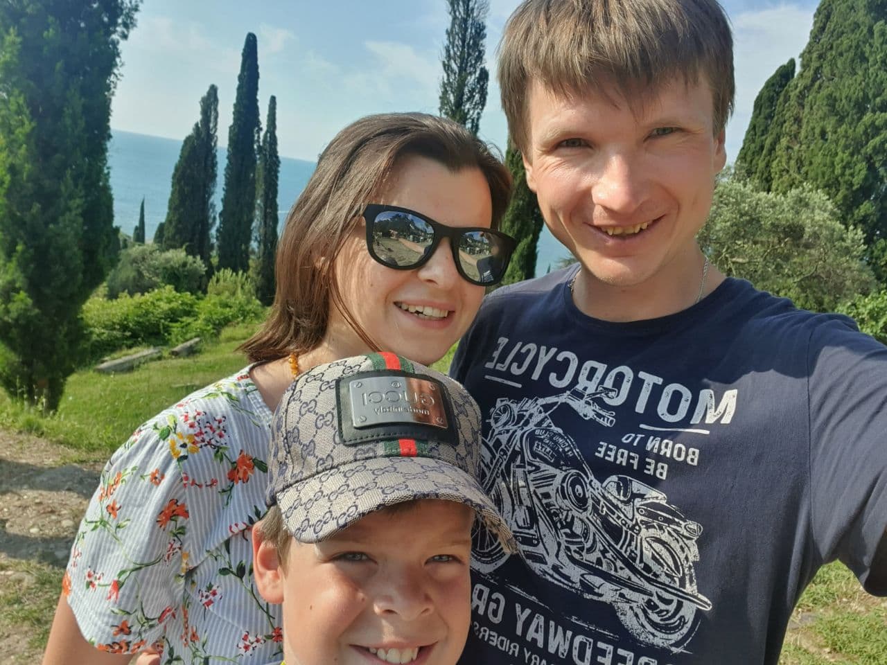 Семейное селфи в Абхазии